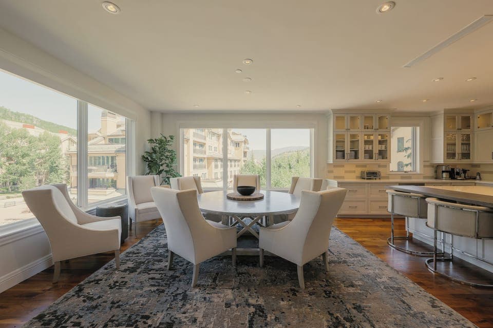 Dining Room - Summer