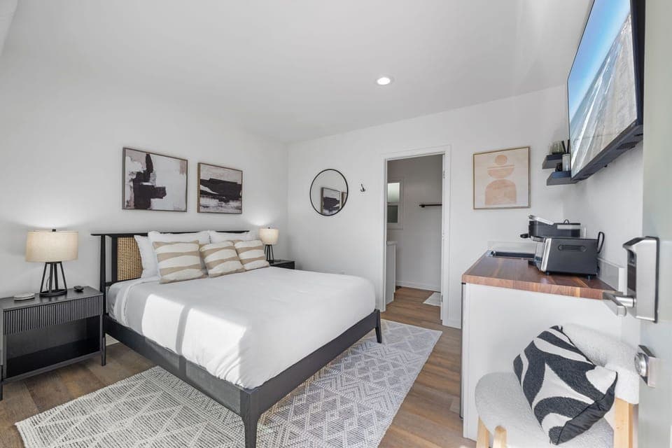 This upscale boutique features contemporary furnishings and a comfortable queen bed for a peaceful night's rest