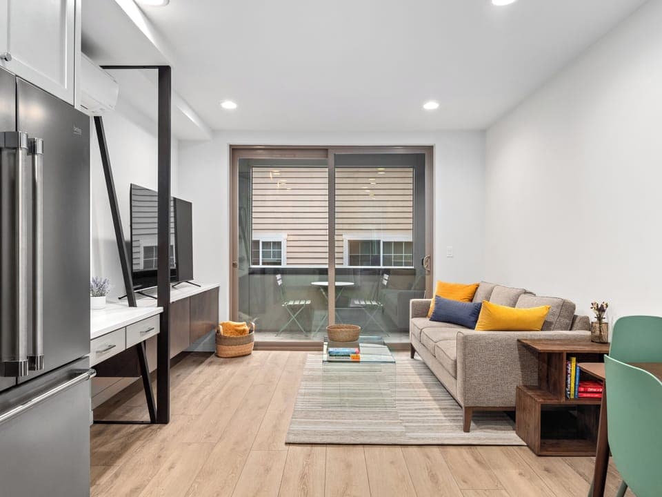 Main living with Smart TV and comfortable seating