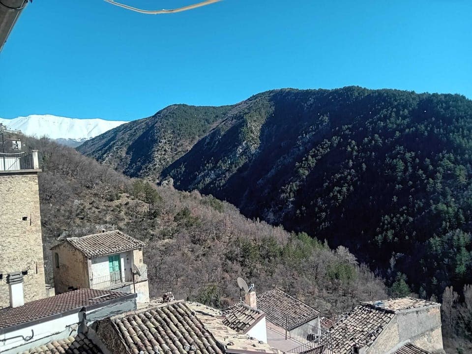 House, 3 Bedrooms, Smoking, Fireplace | View from property