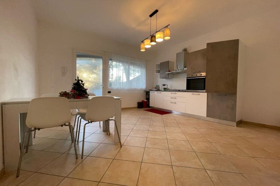 Kitchen and dining area