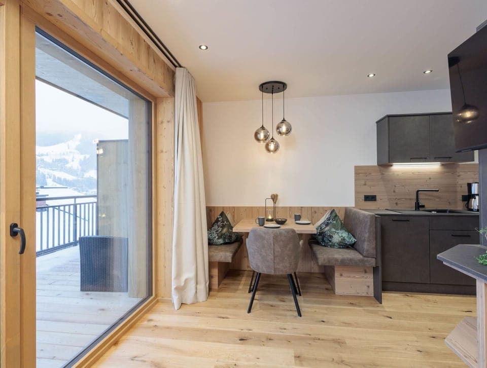 Mountain Range, Glacial Landform, Plank, Hardwood, Wood Flooring, Alps, Winter, Plywood, Balcony, Penthouse Apartment