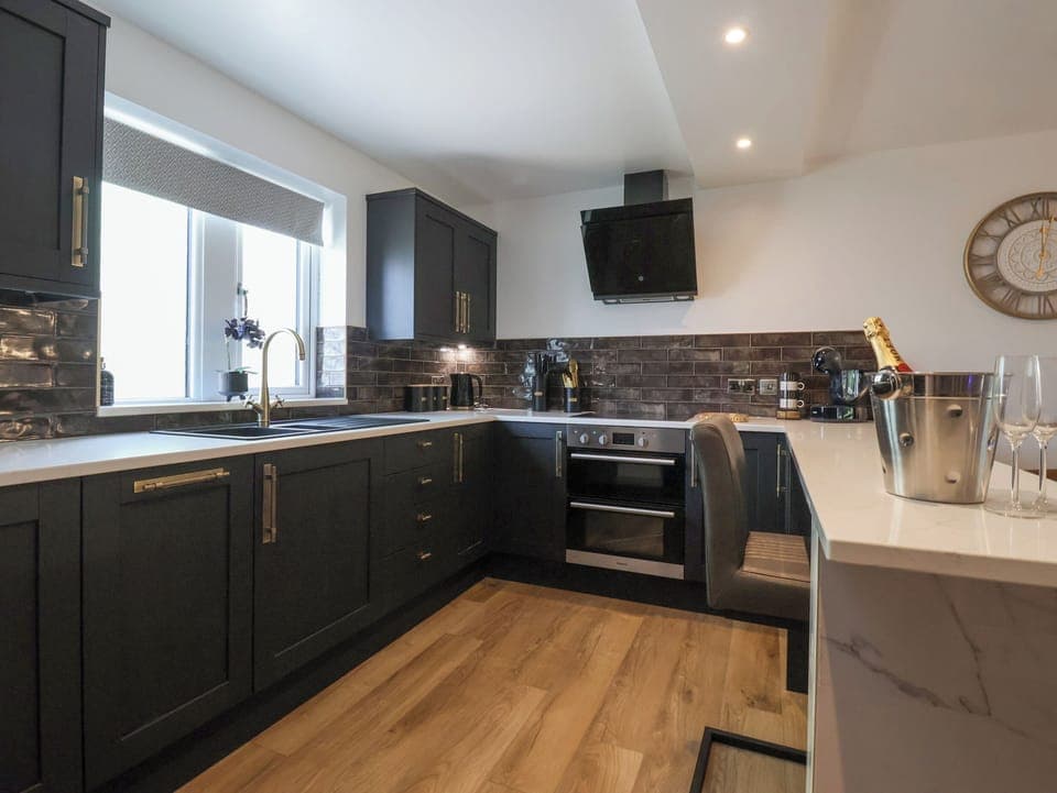 Fridge, dishwasher, electric kettle, cookware/dishes/utensils