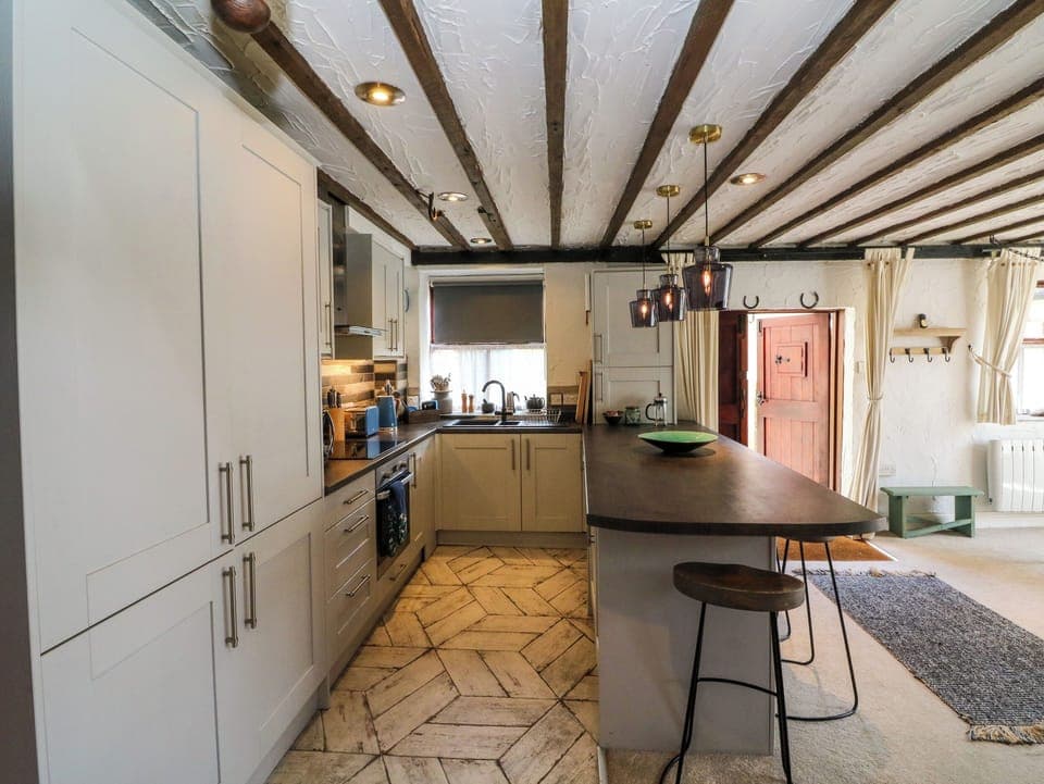 Fridge, dishwasher, electric kettle, toaster