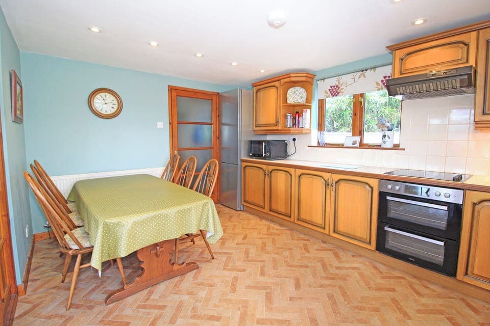 Fridge, dishwasher, electric kettle, toaster