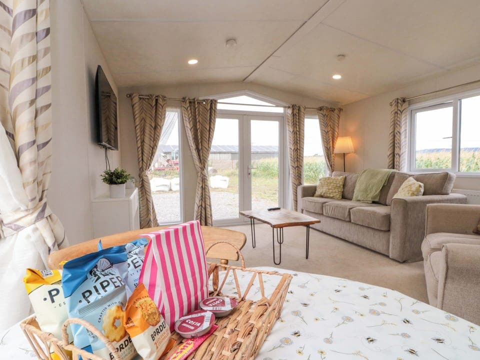 Cottage | Living area