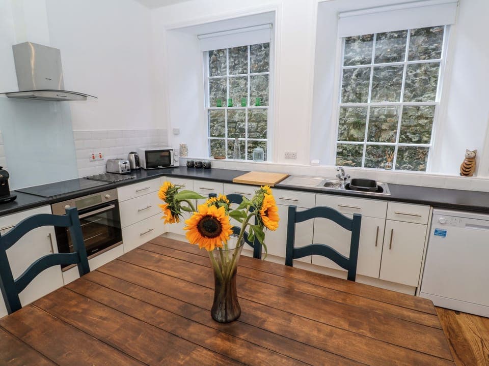 Fridge, dishwasher, electric kettle, toaster