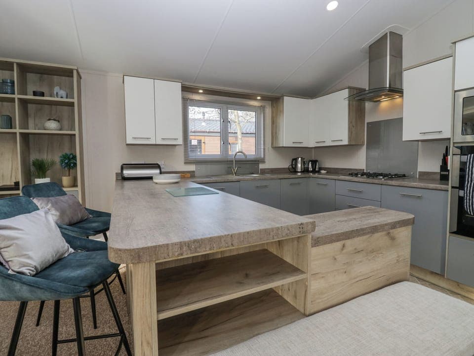 Fridge, dishwasher, electric kettle, toaster