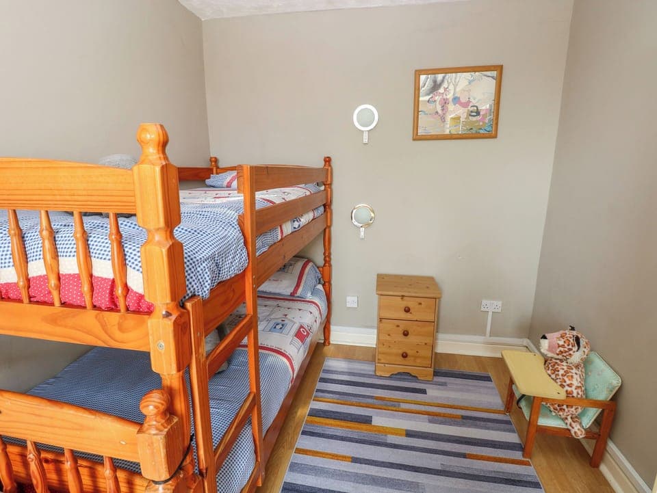 2 bedrooms, individually decorated, individually furnished, free WiFi