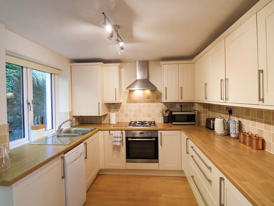 Fridge, dishwasher, electric kettle, toaster