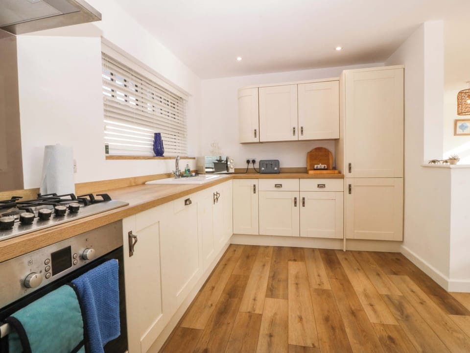 Fridge, dishwasher, electric kettle, toaster