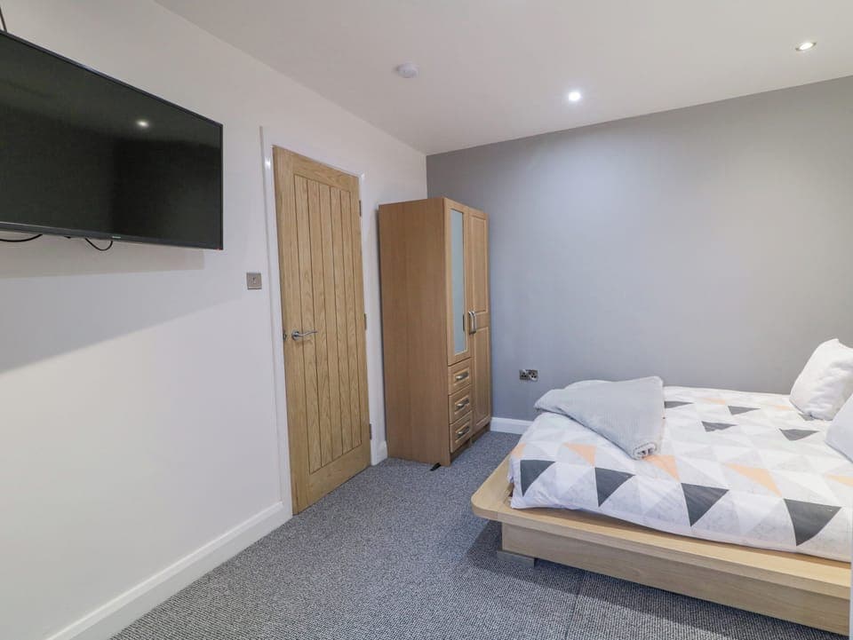 1 bedroom, individually decorated, individually furnished, free WiFi