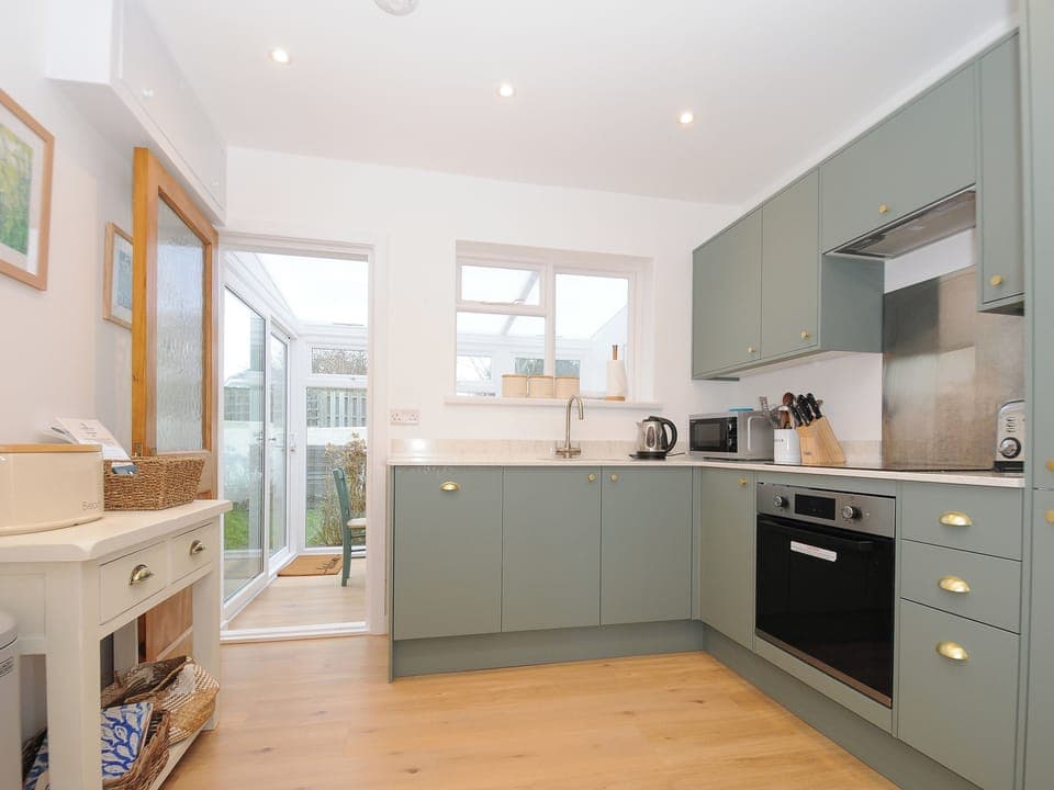 Fridge, dishwasher, electric kettle, toaster