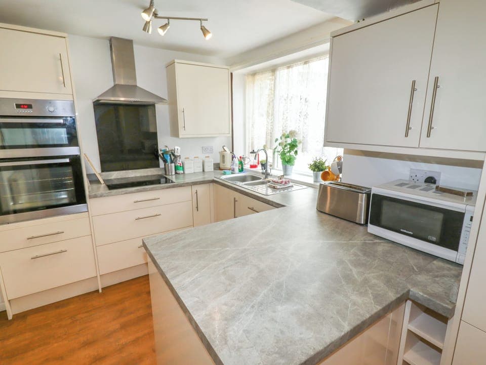 Fridge, dishwasher, electric kettle, toaster