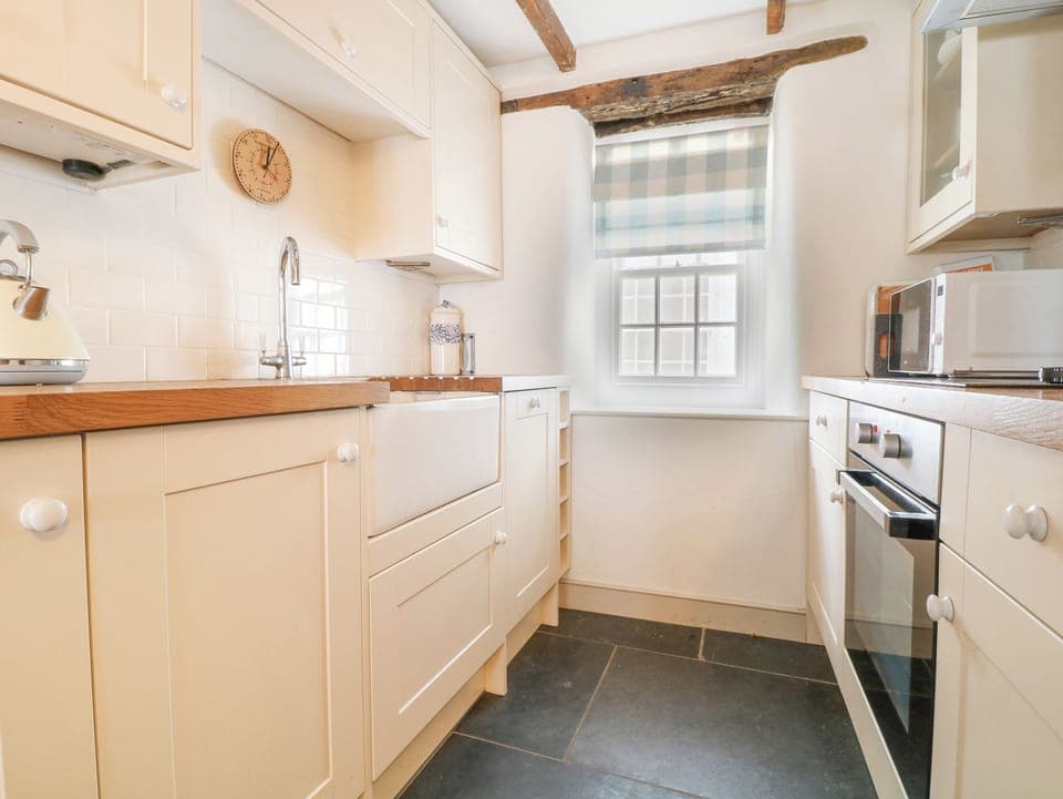 Fridge, dishwasher, electric kettle, toaster