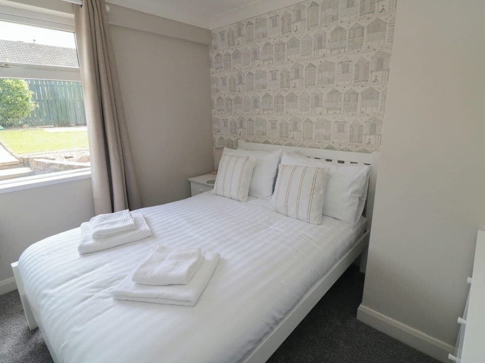 3 bedrooms, individually decorated, individually furnished, free WiFi