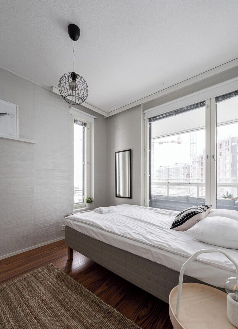 The apartment has plenty of storage space for your belongings, as there are several closets the bedroom.