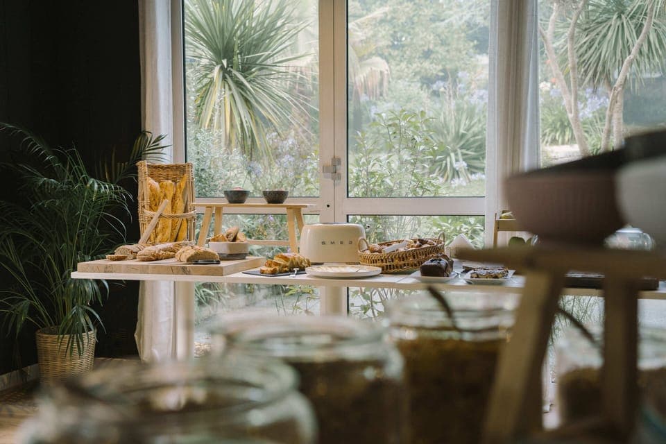 Daily buffet breakfast (EUR 14.50 per person)