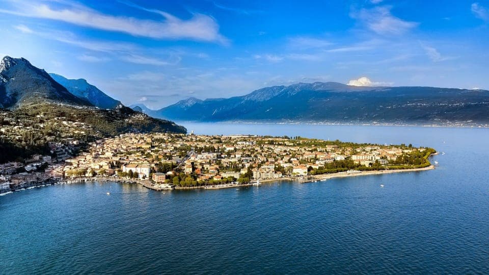 Shared Dormitory, 1 Bedroom, Smoking, Balcony | Exterior