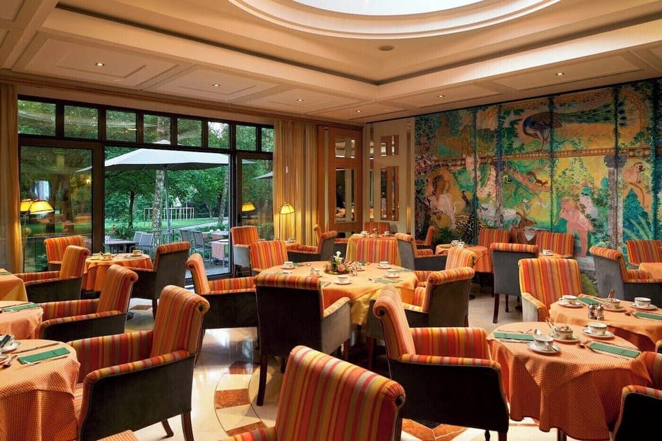 Daily buffet breakfast (EUR 23 per person)