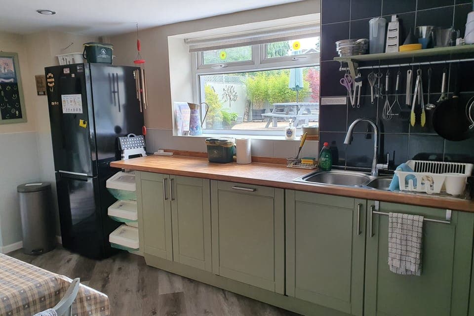 Well equipped kitchen 