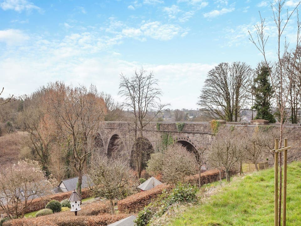 Exterior | The Lodge at Edenbridge, Shepton Mallet