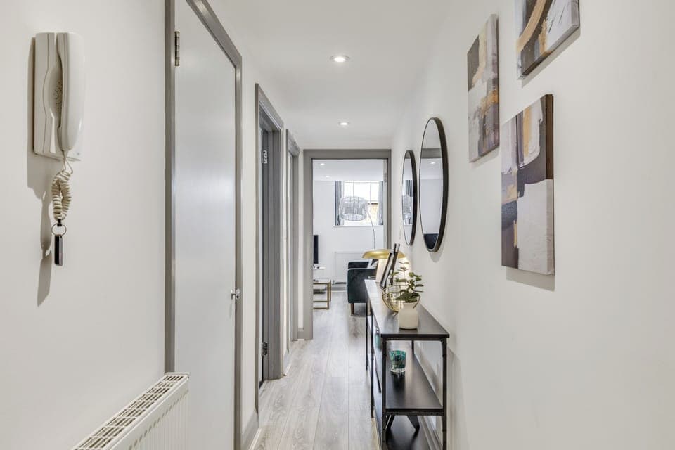 Bridgefoot House 5-22