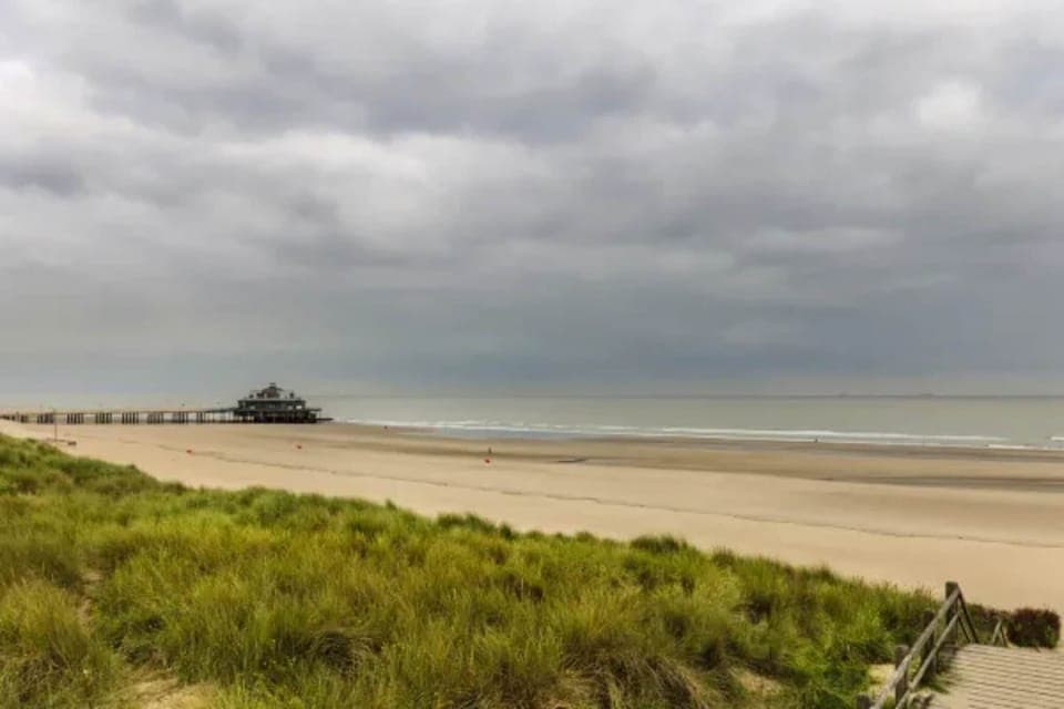 Surroundings [summer] (1-5 km)