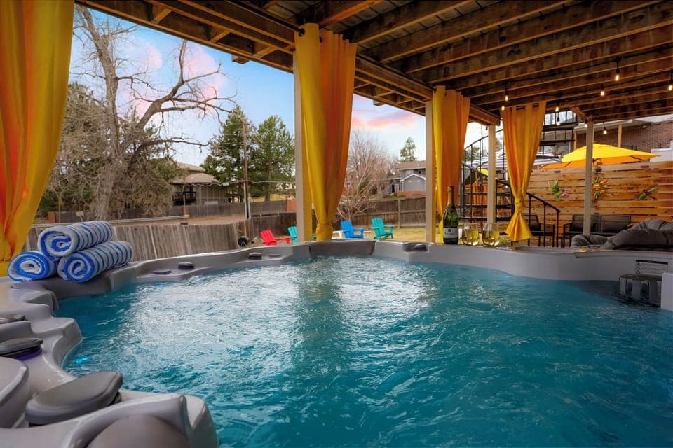 Can be accessed from the lower game room,  upper deck or private en-suite gate.
