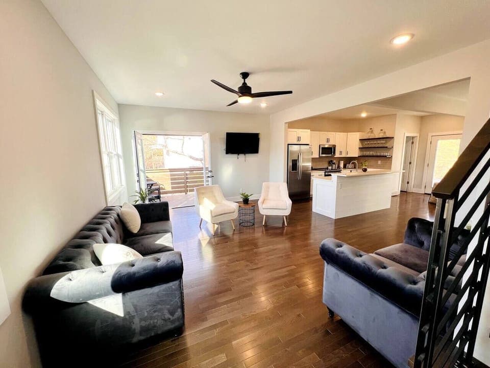 First level open floor. Enjoy snacks/dinner while relaxing and enjoying a breeze from the river!