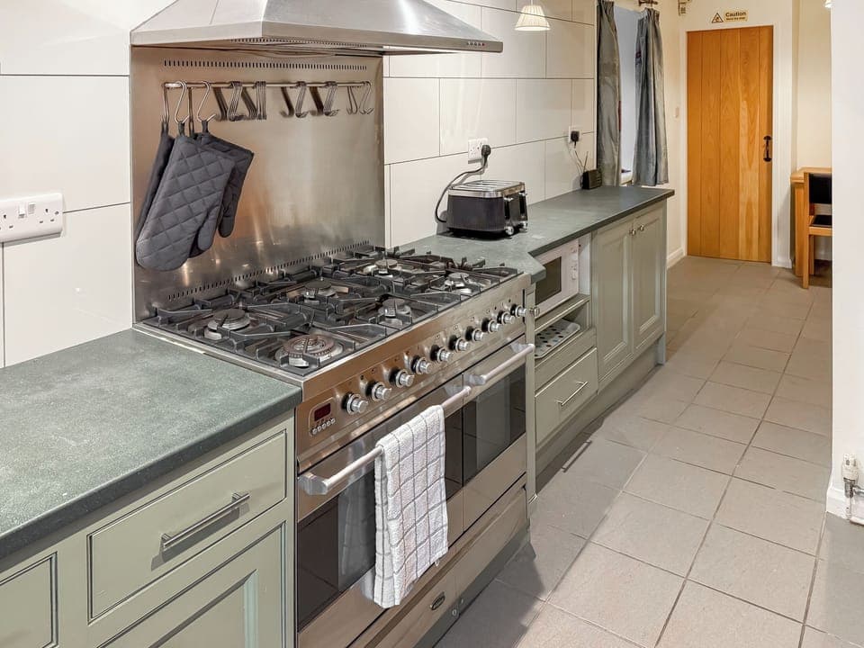 Kitchen | Wellhead Cottage, Haworth, near Keighley