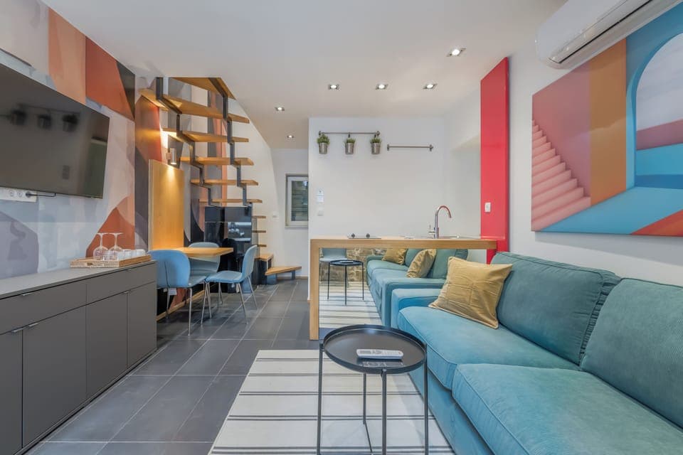 Apartment, 2 Bedrooms | Private kitchenette | Coffee/tea maker