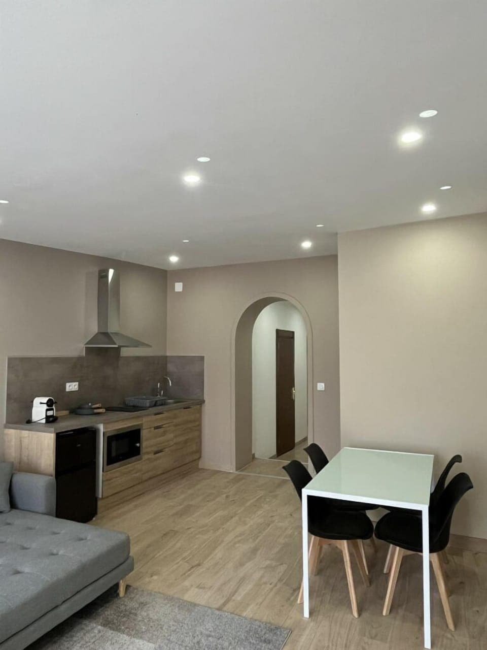 Family Apartment, Patio, City View | Private kitchen