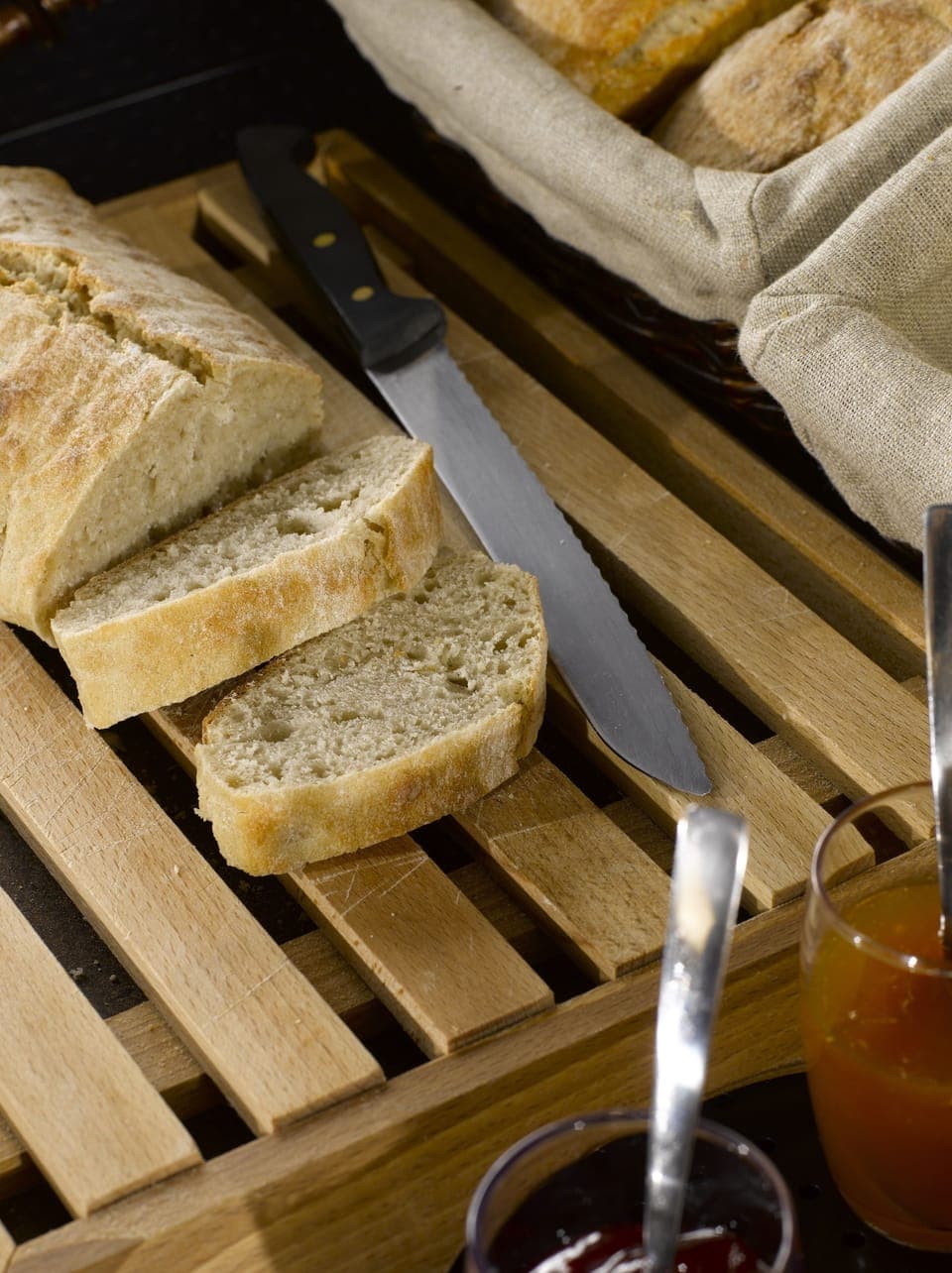 Daily buffet breakfast (EUR 13.90 per person)