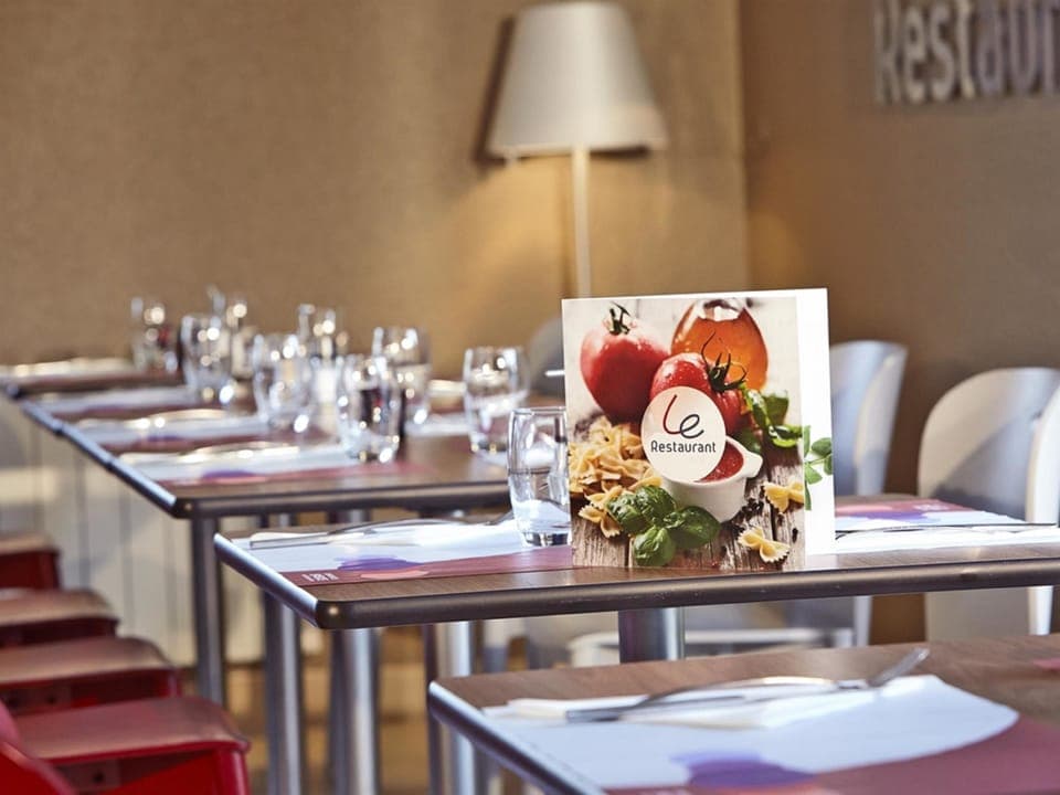 Dinner served, French cuisine