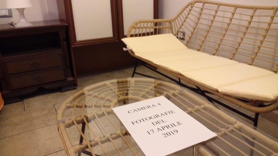 Classic Triple Room, Park View | Minibar, free WiFi