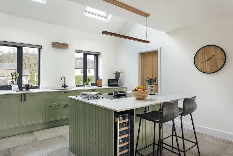 House | 5 bedrooms, Internet