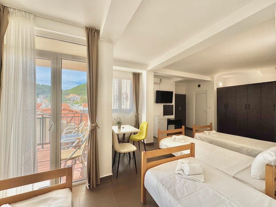 Desk, free WiFi, bed sheets