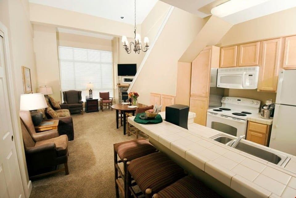 The Studio Condo has everything you need for a ski vacation