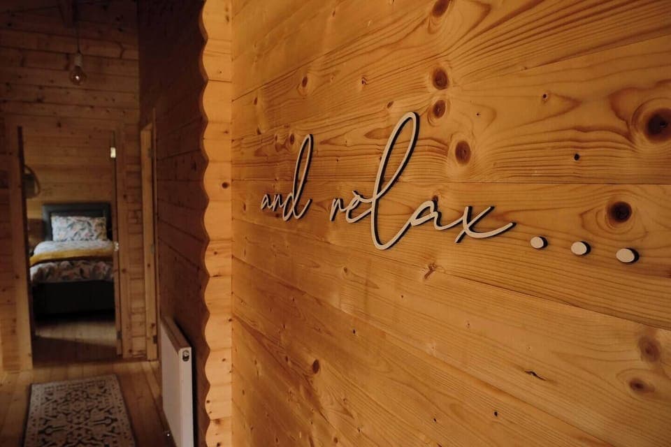 cf330d61-7a4f-4b51-a7d3-82232d6c6e4f