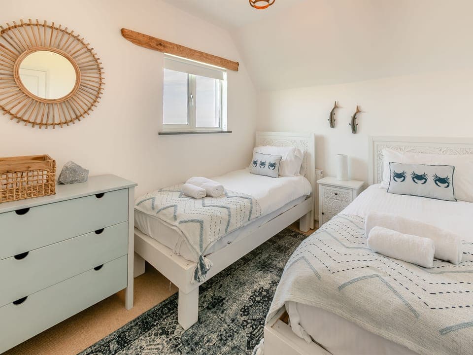 Bathroom | Lower Hendra Cottage, Port Isaac