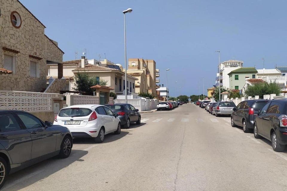 Region [summer] (>5 km)