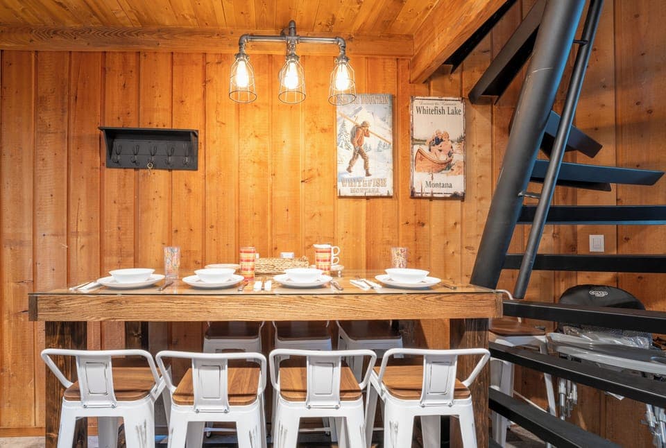 Dining Table can be pulled out to seat 8 | Main Level