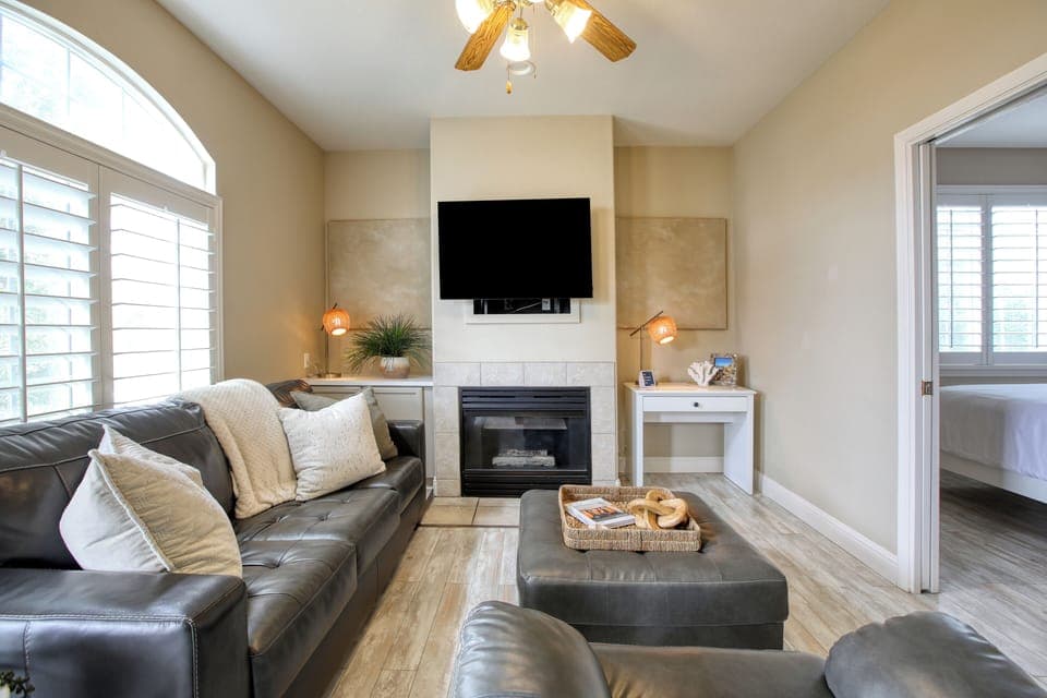 Welcome to Tranquil Retreat, Unit 508! Your breezy upstairs one-bedroom beach retreat features rqo comfy queen beds and a sleeper sofa for extra guests. Kick back in the full kitchen, perfect for whipping up seaside snacks after a day on the sand.