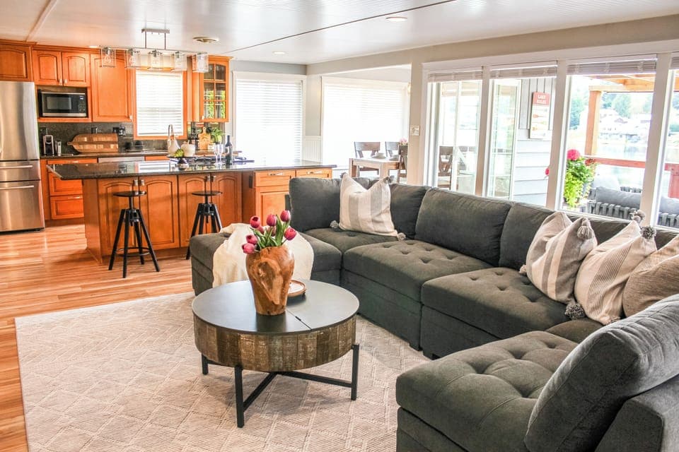 Upstairs Living room - Open concept to kitchen and dining space 