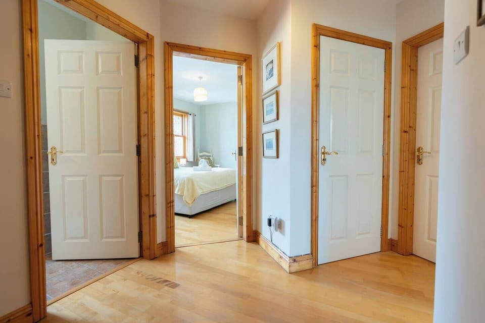 d6d8be7a-f910-4e81-adb6-eba07d5fea61