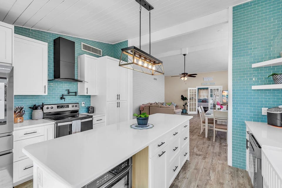 Immaculate Kitchen