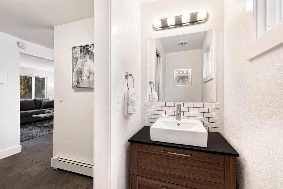 Townhome, Multiple Beds, Patio, Garden View | Bathroom | Hair dryer, towels