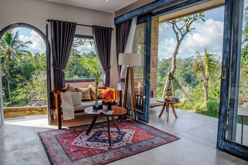 Hoshi Jungle Suite Pool | Premium bedding, pillowtop beds, minibar, in-room safe