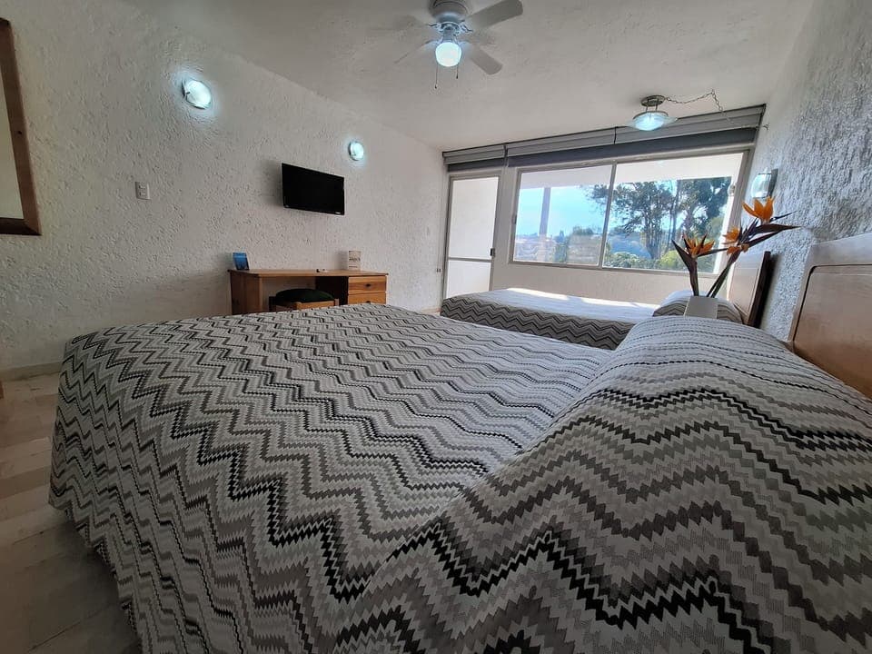 Superior Room | In-room safe, individually decorated, individually furnished